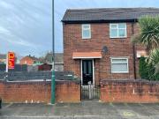 3 bed upper flat to rent in NE31