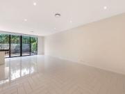 3 BEDDER TOWNHOUSE IN PRESTIGE GOLF COURSE ESTATE