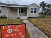 3 Bedroom 1 Bathroom House In Corpus Christi With Great...