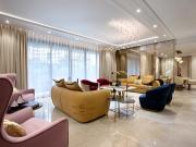 3 Bedroom 2000 Sq.Ft. Apartment in Juhu Mumbai Listing...