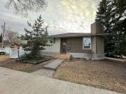 3 bedroom + 2 bath Whole House for rent in Parkview!