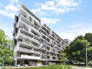 3 bedroom 2 bathroom 1 carspace split level apartment in...