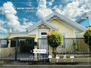 3 Bedroom, 2 Bathroom Fully Renovated Bungalow House for...