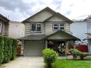 3 bedroom & 2 bathroom Lower Level Unit In Port Coquitlam