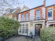 3 Bedroom Apartment Barnet Greater London 92108428