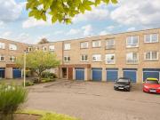 3 Bedroom Apartment City Of Edinburgh City Of Edinburgh...