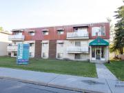 3 Bedroom Apartment Edmonton AB 96278627