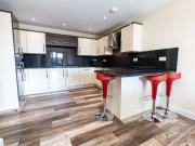 3 Bedroom Apartment Flat