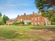 3 Bedroom Apartment Flat