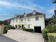 3 Bedroom Apartment Flat