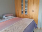 3 Bedroom Apartment / Flat For Sale in Bartlett