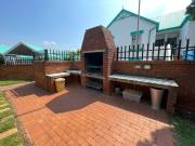 3 Bedroom Apartment / Flat For Sale in Faerie Glen