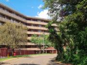 3 Bedroom Apartment / Flat For Sale in Lynnwood Glen