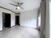 3 Bedroom Apartment / Flat To Rent in Bowtie