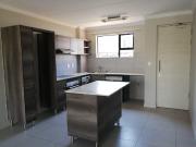 3 Bedroom Apartment / Flat To Rent in The Hills Game...