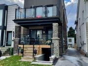 3 Bedroom Apartment for Rent at 1258 Broadview Avenue...