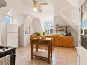 3 Bedroom Apartment for Rent at 3028 Capp St #02,...