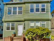 3 Bedroom Apartment for Rent at 313 Leslie Street #2,...