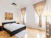 3 Bedroom Apartment for Rent at 3589 Rue Clark,...