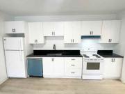 3 Bedroom Apartment for Rent at 552 Bay Street #1,...