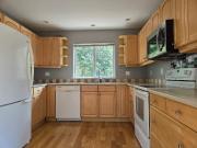 3 Bedroom Apartment for Rent at 976 Page Avenue,...
