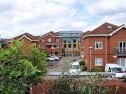 3 bedroom apartment for rent in 24 Old Hall Gardens... 3 bedroom apartment for rent in 24 Old Hall Gardens...