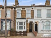 2 bedroom apartment for rent in Alexandra Road, London, E10