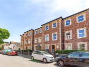 3 bedroom apartment for rent in Avondowns Court, 7 9...