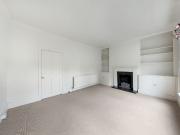 3 bedroom apartment for rent in Barmouth Road, London, SW18