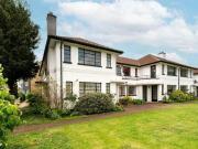 3 Bedroom Apartment For Rent In Barton Road