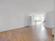 3 bedroom apartment for rent in Bolinder Way, Bromley By...