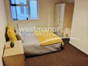 3 bedroom apartment for rent in Bowling Green Street,...