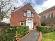 3 Bedroom Apartment For Rent In Brighton, East Sussex