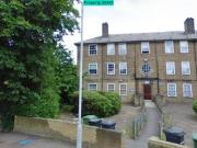 3 bedroom apartment for rent in Brockill Crescent,...