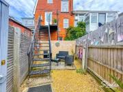 3 bedroom apartment for rent in Carbery Lane,...