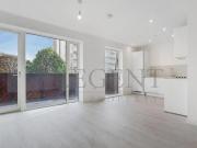 3 Bedroom Apartment For Rent In East Acton Lane