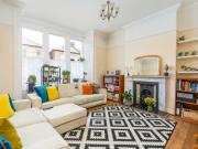 3 bedroom apartment for rent in Finsbury Park Road,...