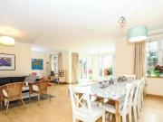 3 Bedroom Apartment For Rent In Hampstead, London