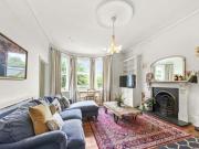 3 Bedroom Apartment For Rent In Highgate