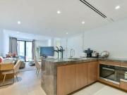 3 Bedroom Apartment For Rent In Lincoln Square, London