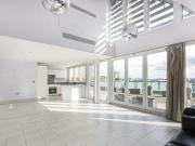 3 Bedroom Apartment For Rent In London