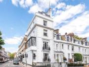 3 Bedroom Apartment For Rent In London