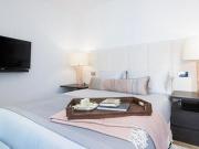 3 Bedroom Apartment For Rent In London