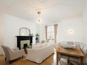 3 Bedroom Apartment For Rent In London