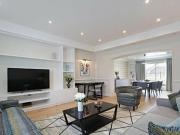 3 Bedroom Apartment For Rent In London