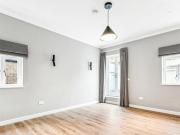 3 Bedroom Apartment For Rent In London