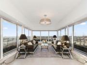 3 Bedroom Apartment For Rent In London