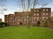 3 Bedroom Apartment For Rent In London