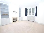 3 bedroom apartment for rent in London Court, Frogmore,...