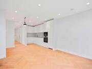 3 bedroom apartment for rent in Maple Path, London, E5